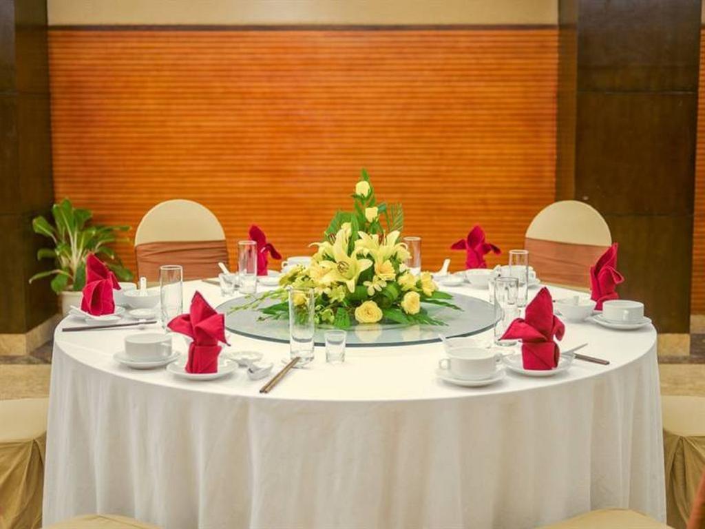 Muong Thanh Grand Quang Tri Hotel Extérieur photo